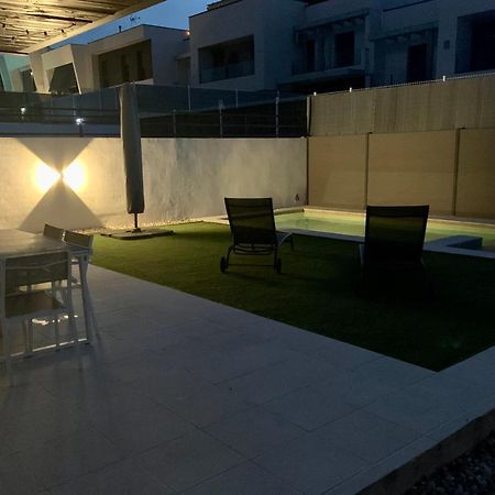 Chalet Con Piscina Privada A 25 Min De Madrid อาร์โรโยโมลีโนส ภายนอก รูปภาพ