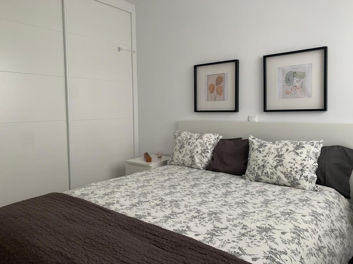 Chalet Con Piscina Privada A 25 Min De Madrid อาร์โรโยโมลีโนส ภายนอก รูปภาพ